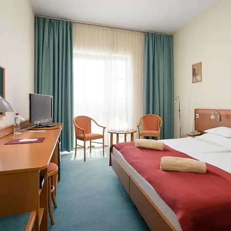 Hunguest Aqua Sol 3*