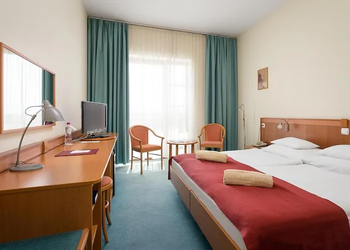 Hunguest Aqua Sol 3*