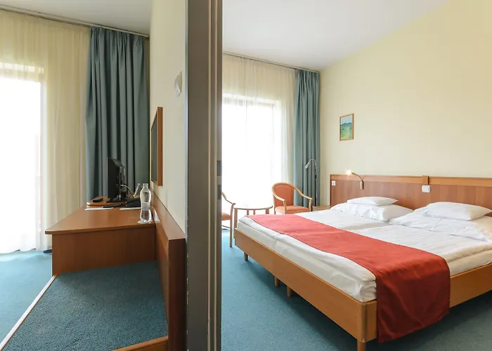 Hunguest Aqua Sol Szálloda 3*